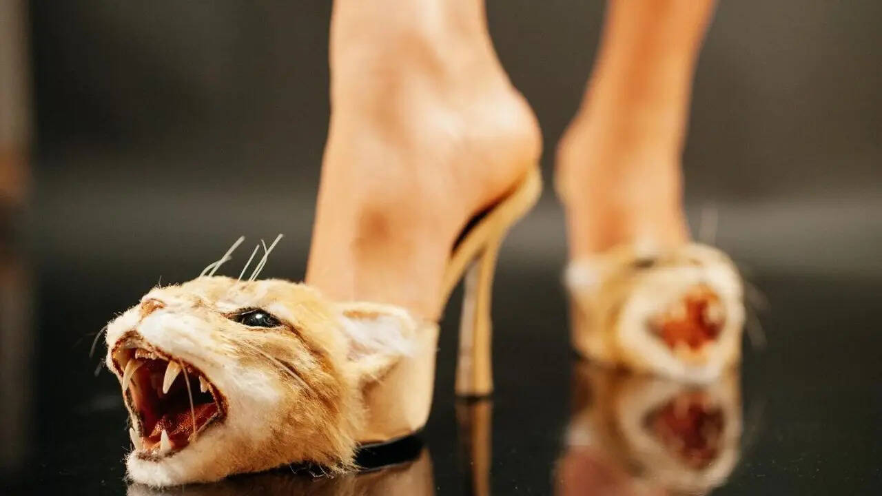 Schiaparelli's "The Sphynx" heel is killing it a Paris Fashion Week.